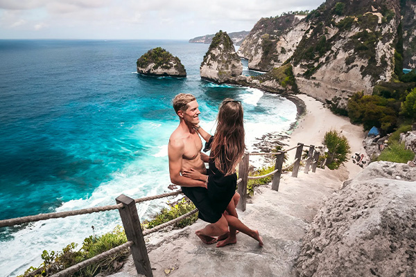 Nusa Penida Kelingking Beach